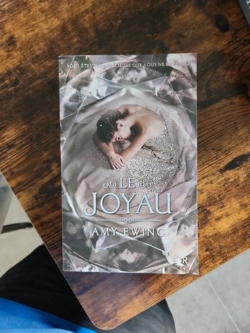 Livre : Le joyau