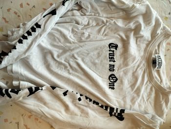 Tee shirt court manches longues