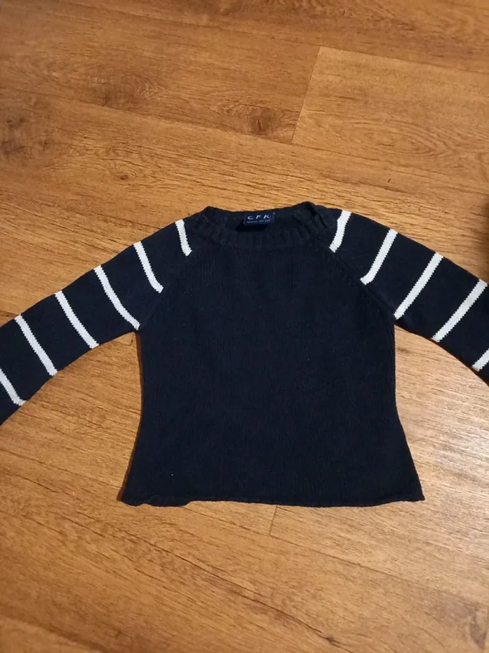 Lot pulls 2 ans - photo numéro 2