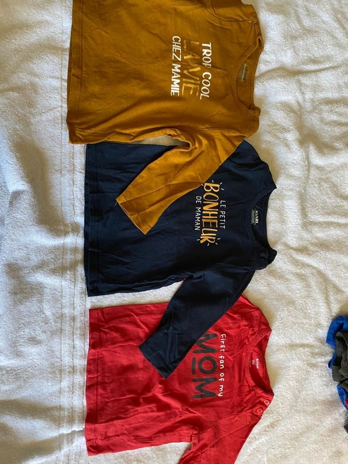 Lot de vêtements en 9 mois - photo numéro 2
