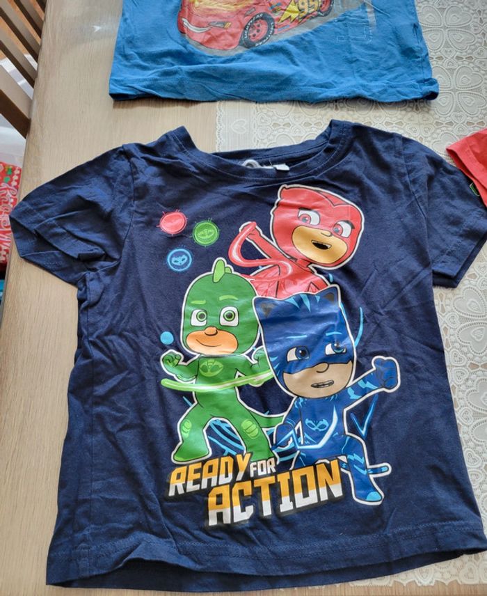 Lot T-shirt licence - photo numéro 8