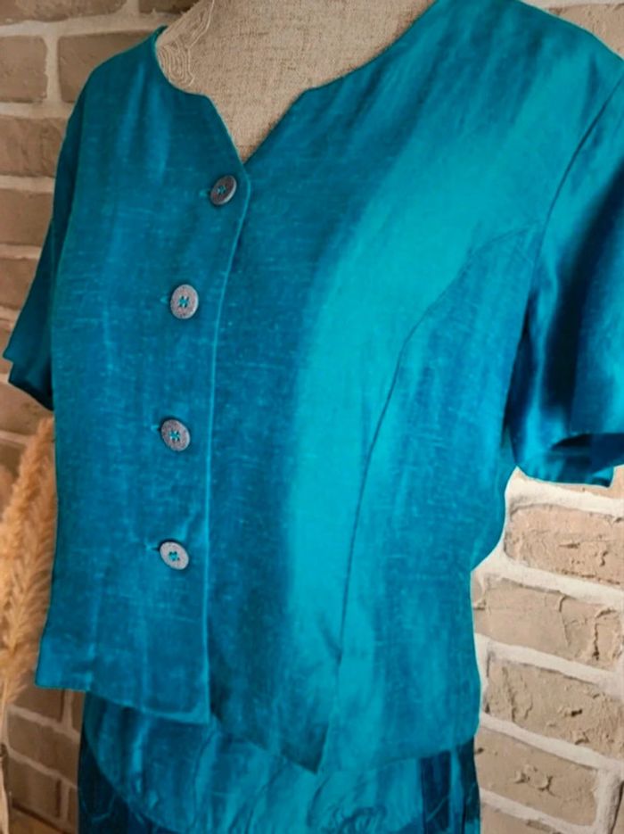 Ensemble tailleur chic et vintage années 80 haut et jupe bleu - photo numéro 8