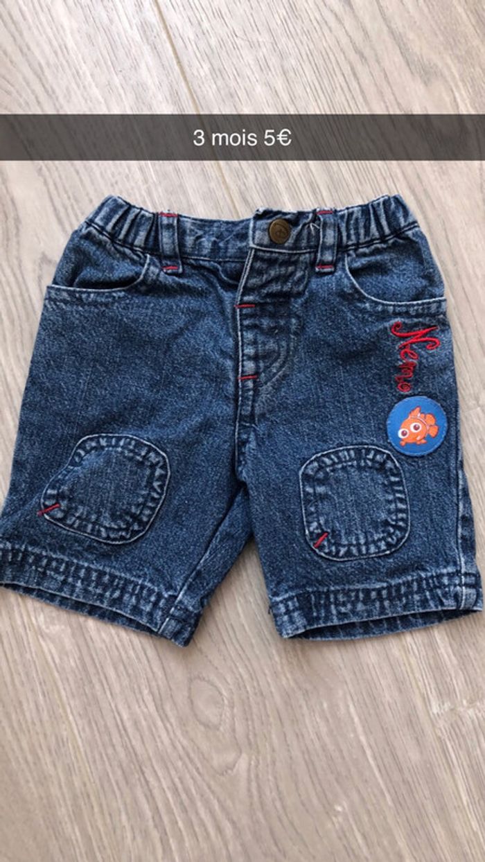Short 3 mois