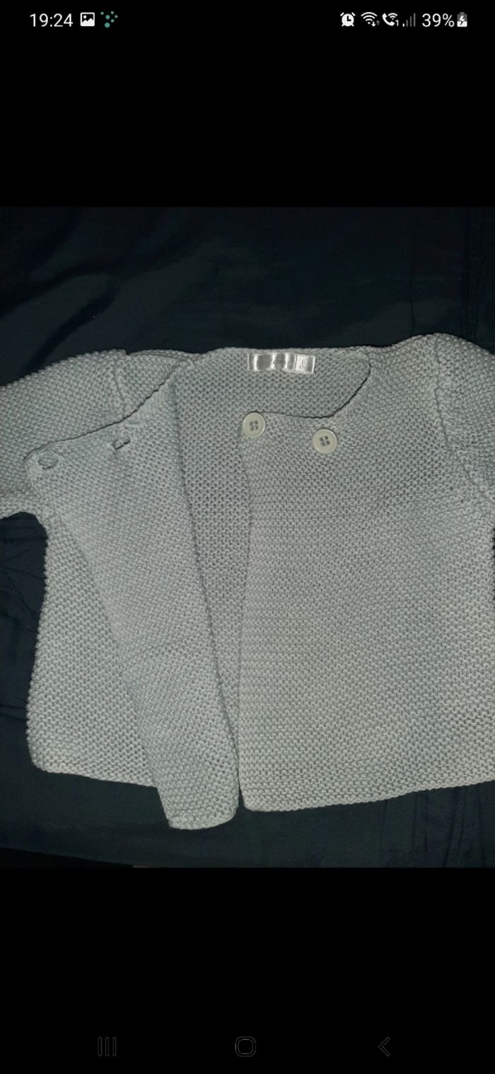 Gilet fille 9 mois (c3) - photo numéro 2