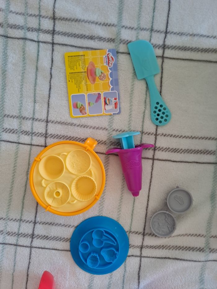 Play doh le robot patissier - photo numéro 4