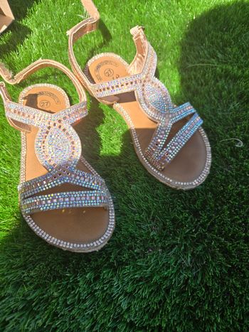 Sandales filles brillantes T27