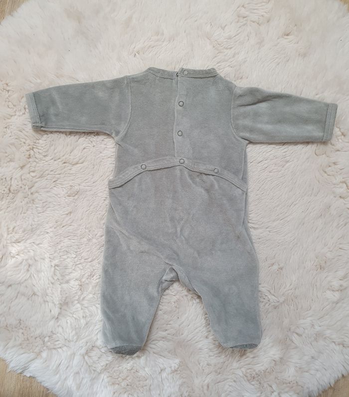 Pyjama 1 mois 54 cm velours imprimé animaux graphique - photo numéro 4