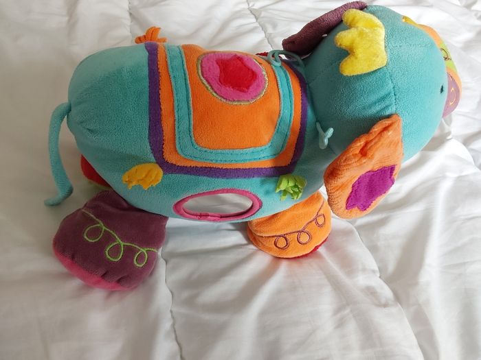 Peluche éléphants pour bébé - photo numéro 2
