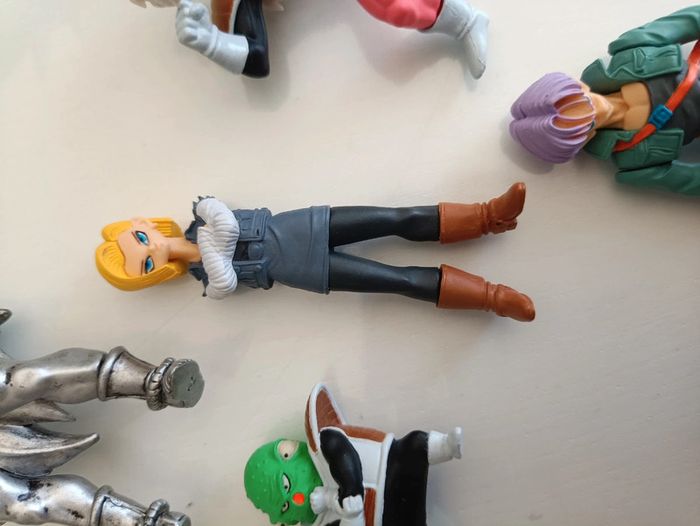 Lot de figurines dragon ball Z - photo numéro 4
