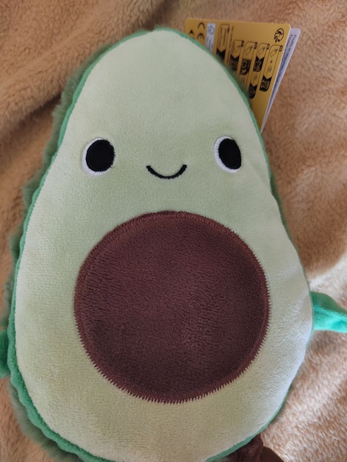 Peluche avocat kawaii neuve - photo numéro 3