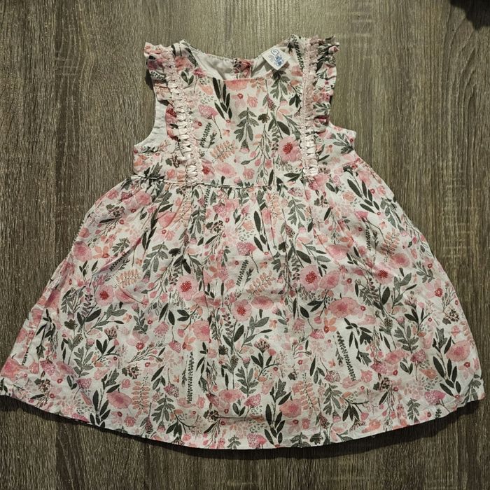 Lot de vêtements (robes) - photo numéro 3