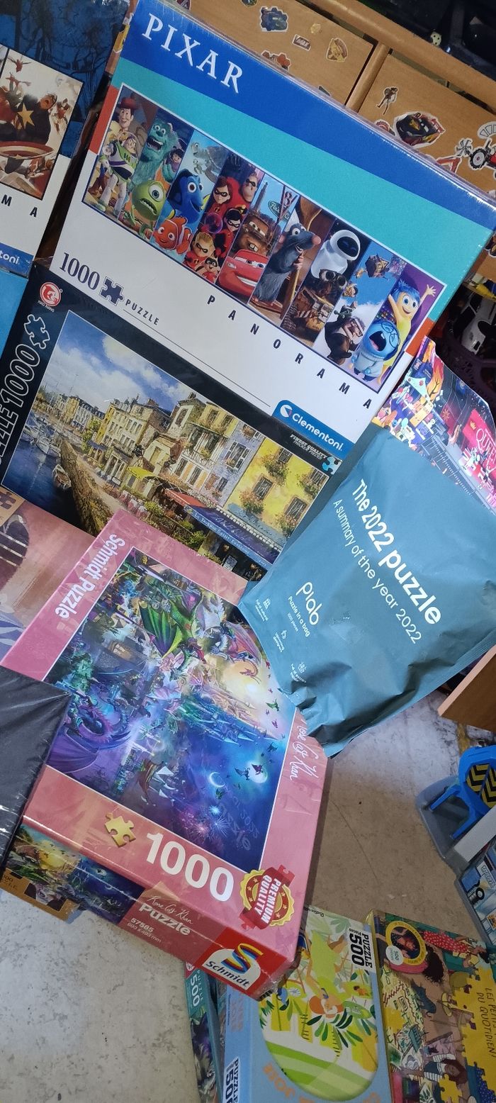 Lot 13 puzzles neuf 1000 pieces et 1 de 2000 blister cassé  sur 2 - photo numéro 3