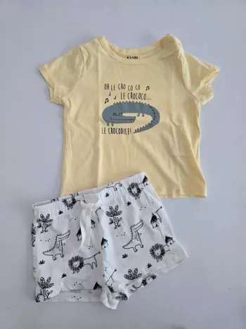 Ensemble short léger
