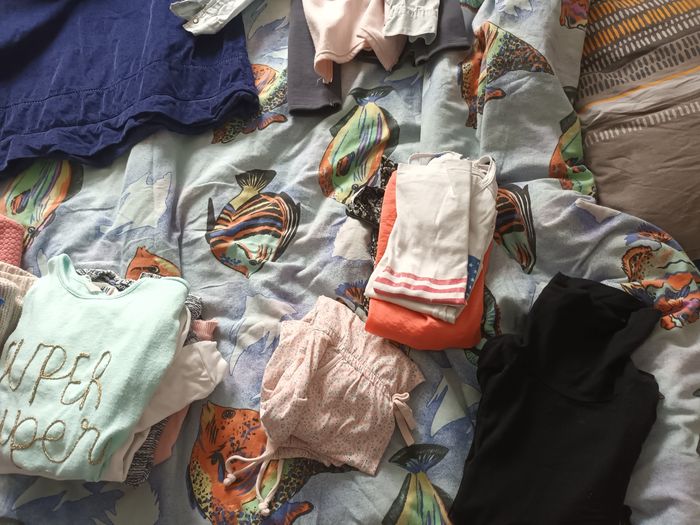 Lot vêtements fille 10 ans 63 pièces - photo numéro 4