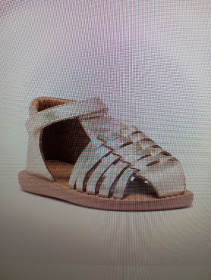 Sandales taille 23 doré neuve