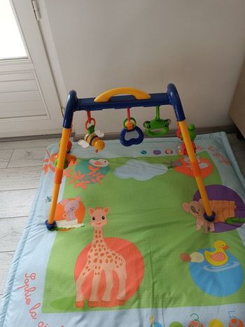 Tapis d'éveil musical Sophie la girafe