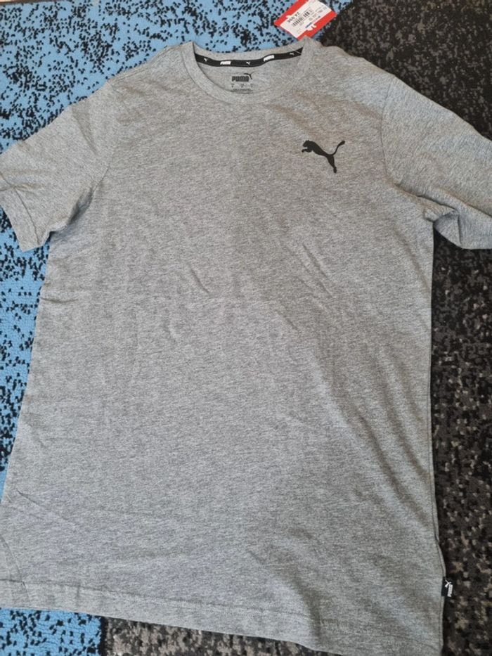 T-shirt puma