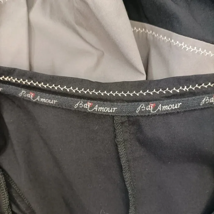 Petite robe noire tendance pour l'été - Bai Amour 36/38 estimé A109 - photo numéro 8