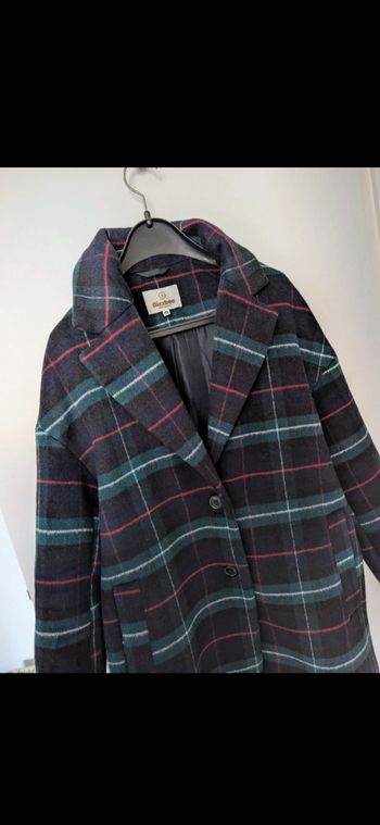 Manteau à carreaux en laine