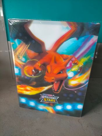 Classeur pokémon effet 3D 540 emplacements 