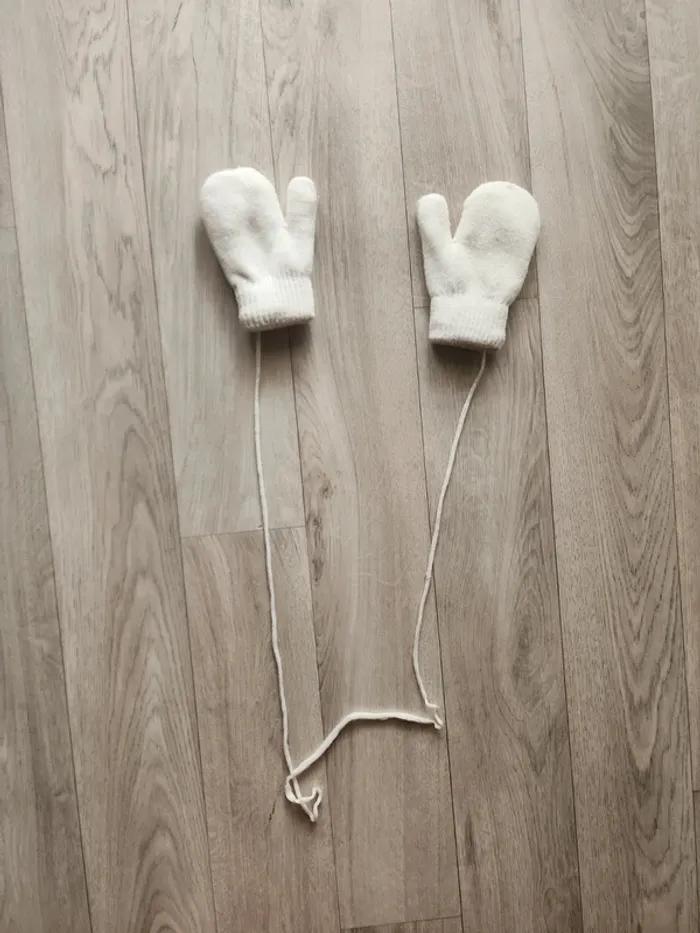 Moufles fourrées taille 24/36mois