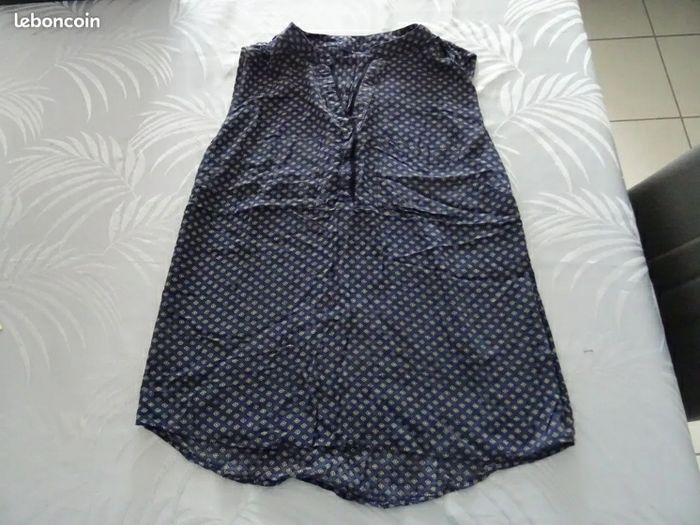 Blouse légère manches courtes taille 38
