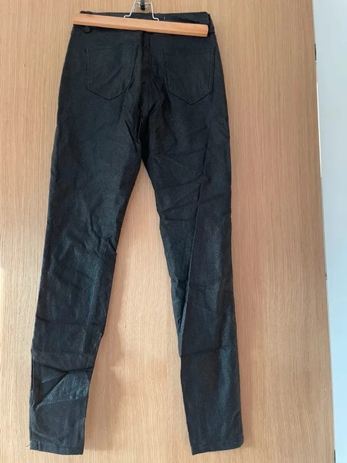 Pantalon Monday premium taille S - photo numéro 2