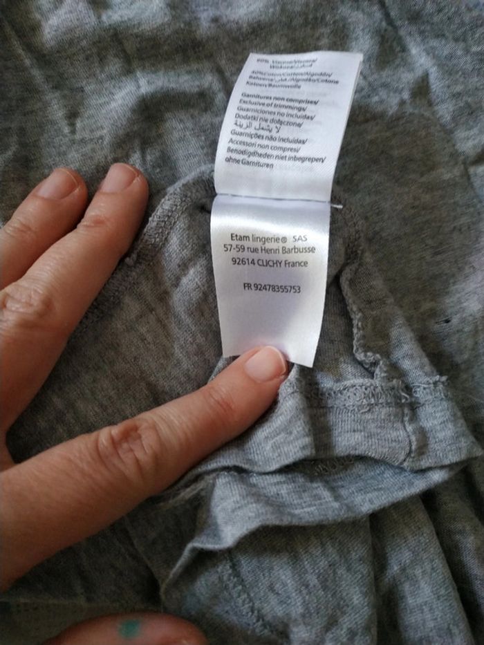 T shirt smiley etam 36 - photo numéro 5