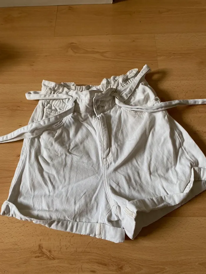 Short en jean blanc/ecru - Mango - photo numéro 3