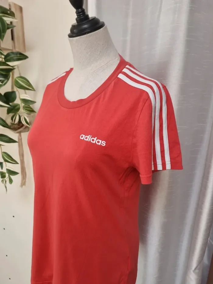 Tee-shirt adidas taille M - photo numéro 2