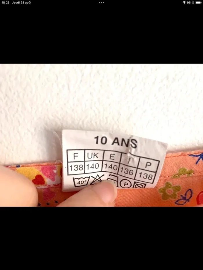 Robe d’été à fine bretelles et à imprimés fleuris 10 ans - photo numéro 7