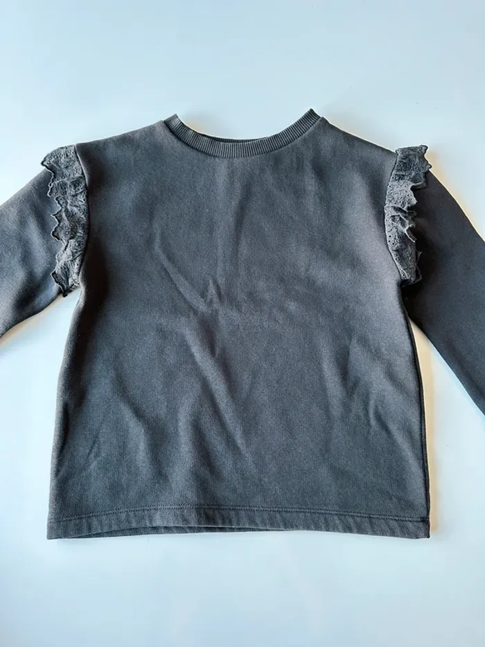 Sweat noir froufrou kiabi