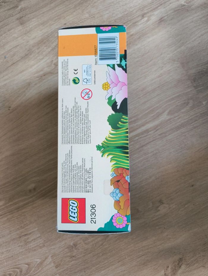 Lego 21306 - The Beatles Yellow submarine - photo numéro 3