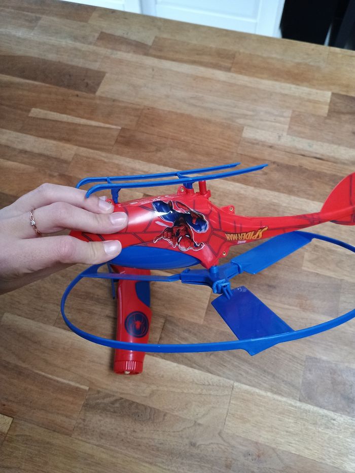 Spiderman hélicoptère de sauvetage - photo numéro 4