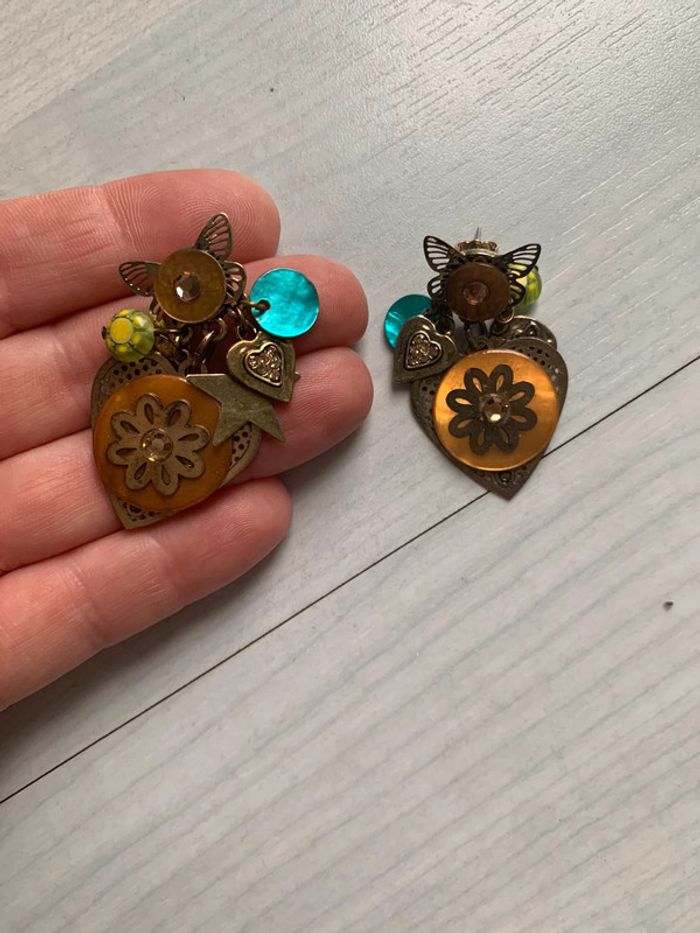 Boucle d’oreille pendantes