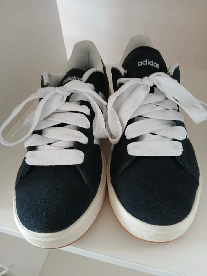 Adidas  CAMPUS 00s taille 41 - photo numéro 2