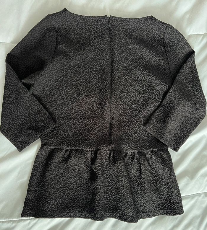Haut péplum noir 👚 - photo numéro 2