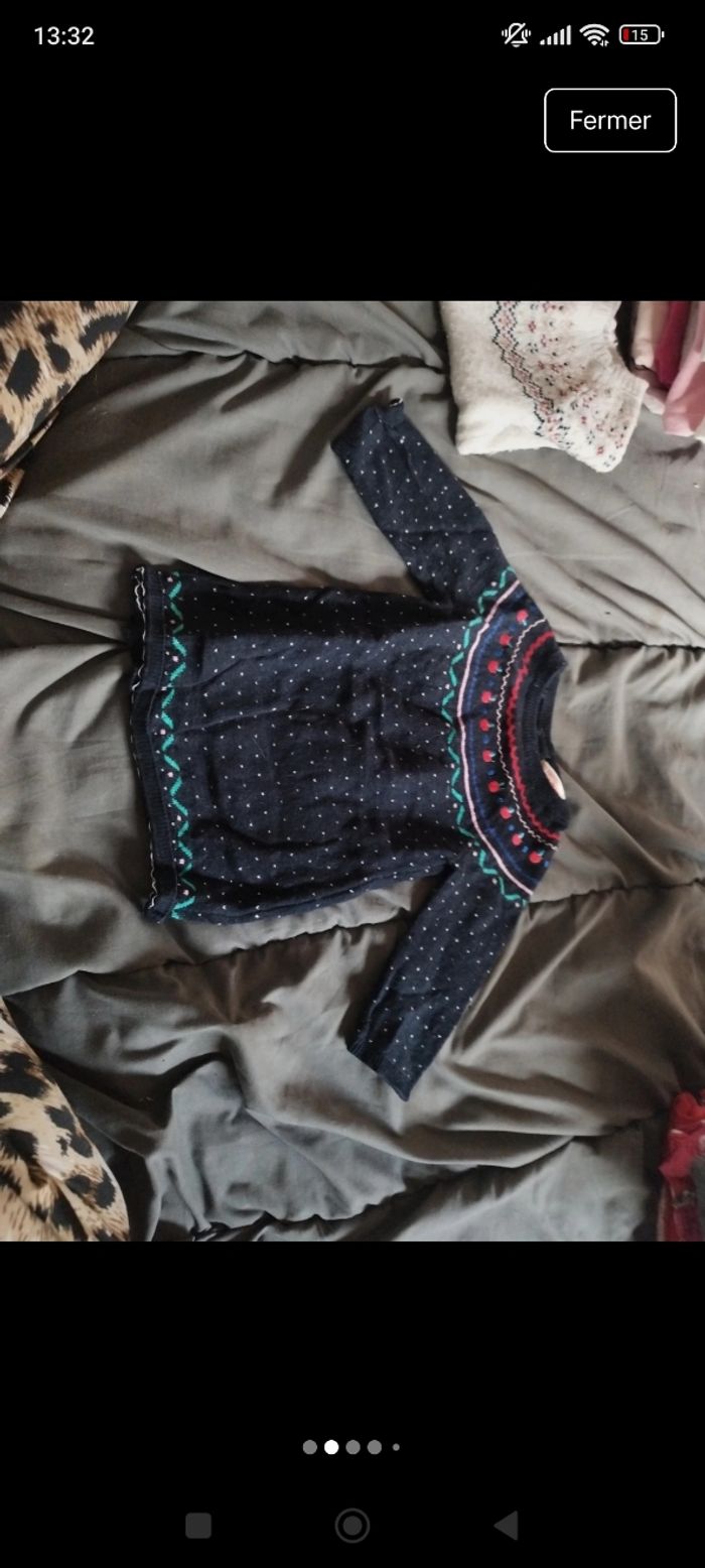 Lot de robes et salopette bébé fille 6 mois - photo numéro 2