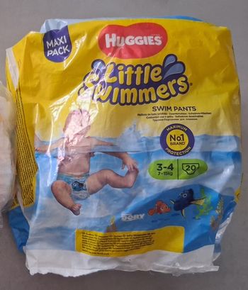 Couches piscine huggies 7-15 kg