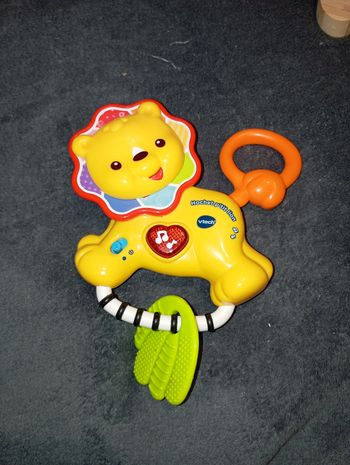 Hochet interactif bébé P'tit Lion de Vtech