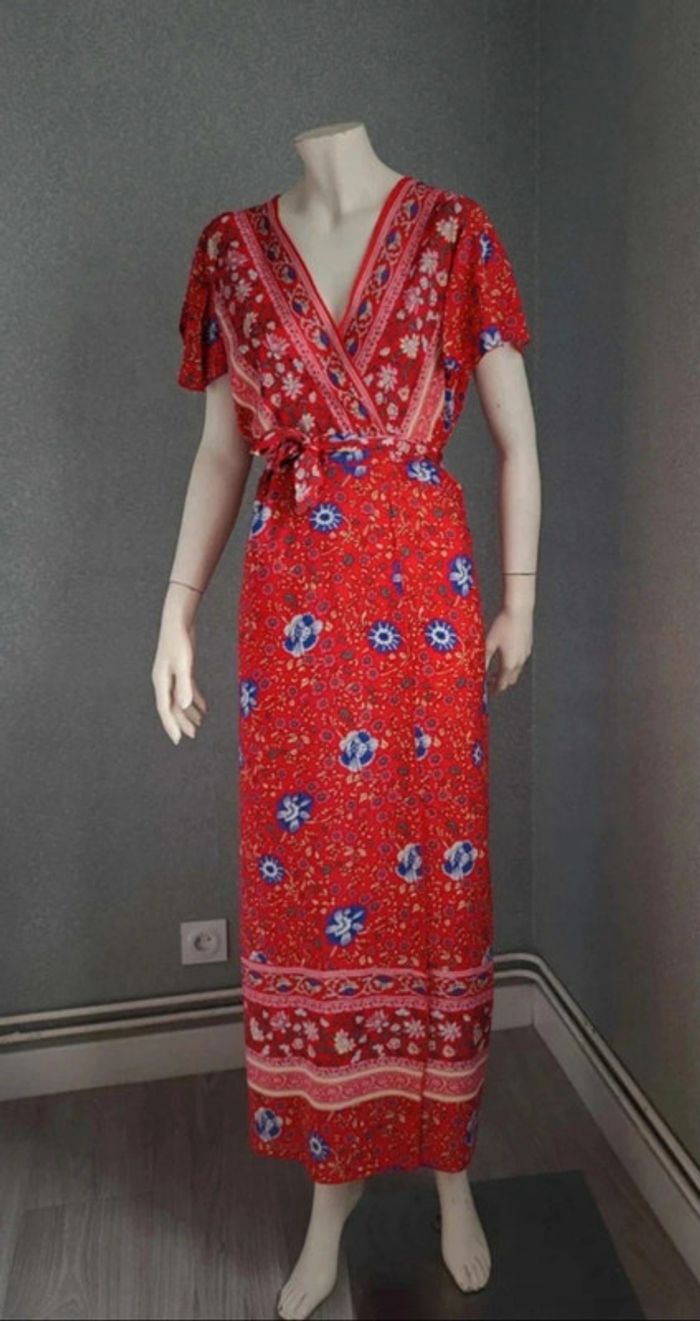Robe longue porte feuille