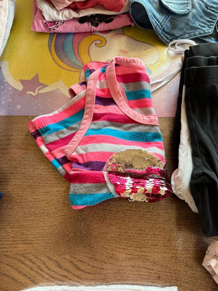 Lot vêtements fille 4 ans - photo numéro 9