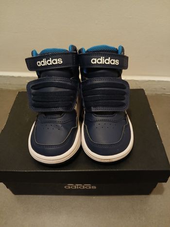 Basket adidas