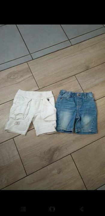 2 shorts bébé ikks 3/6 mois
