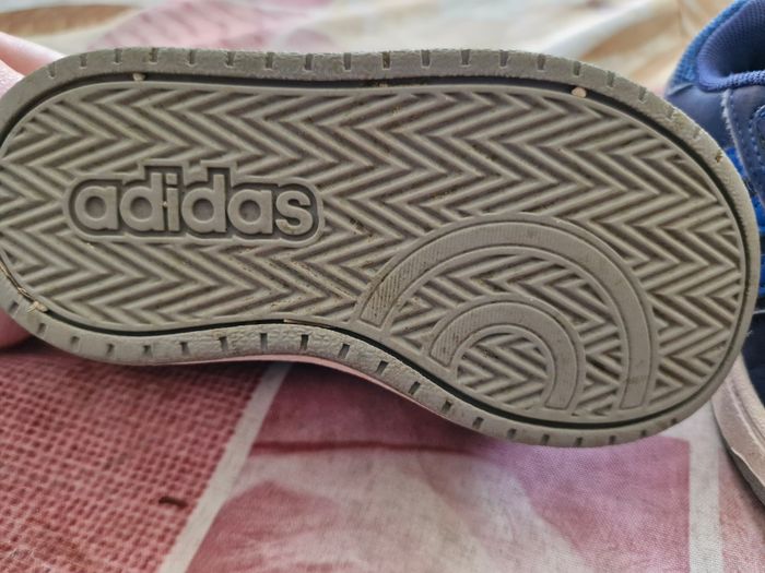 Chaussure addidas - photo numéro 4