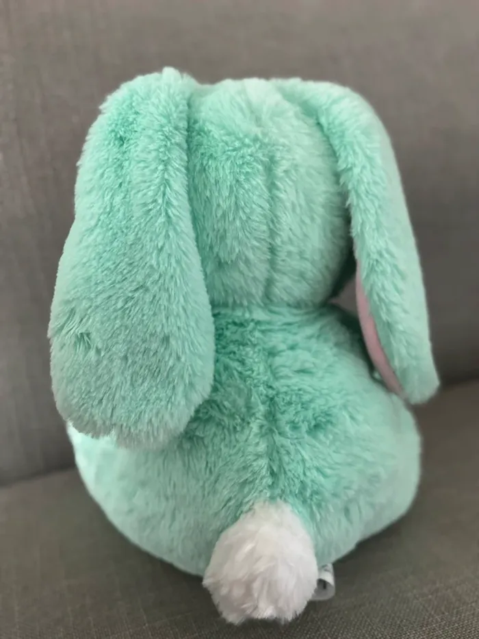 Peluche Disney  lapin de Pâques Angel ( amoureuse stitch  ) - photo numéro 2