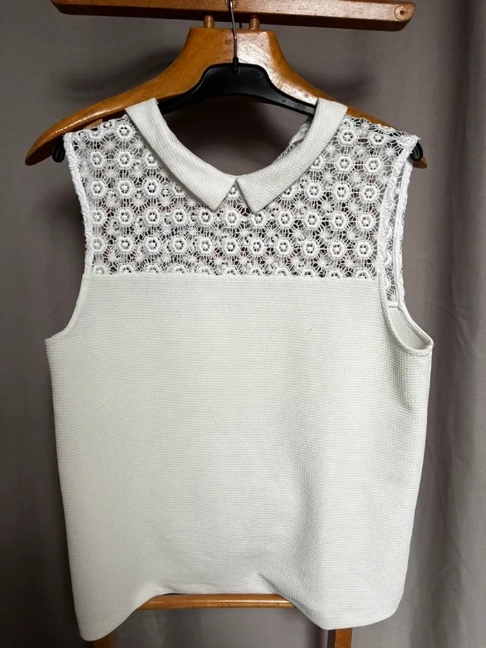 Petit t-shirt classe taille S - photo numéro 5