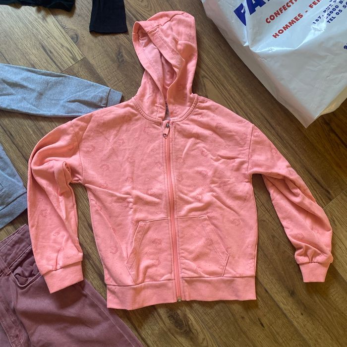 Lot de vêtements fille 10 ans - photo numéro 5
