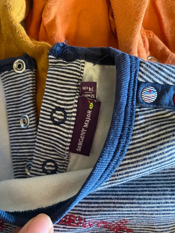 5 teeshirt 12 mois - photo numéro 3