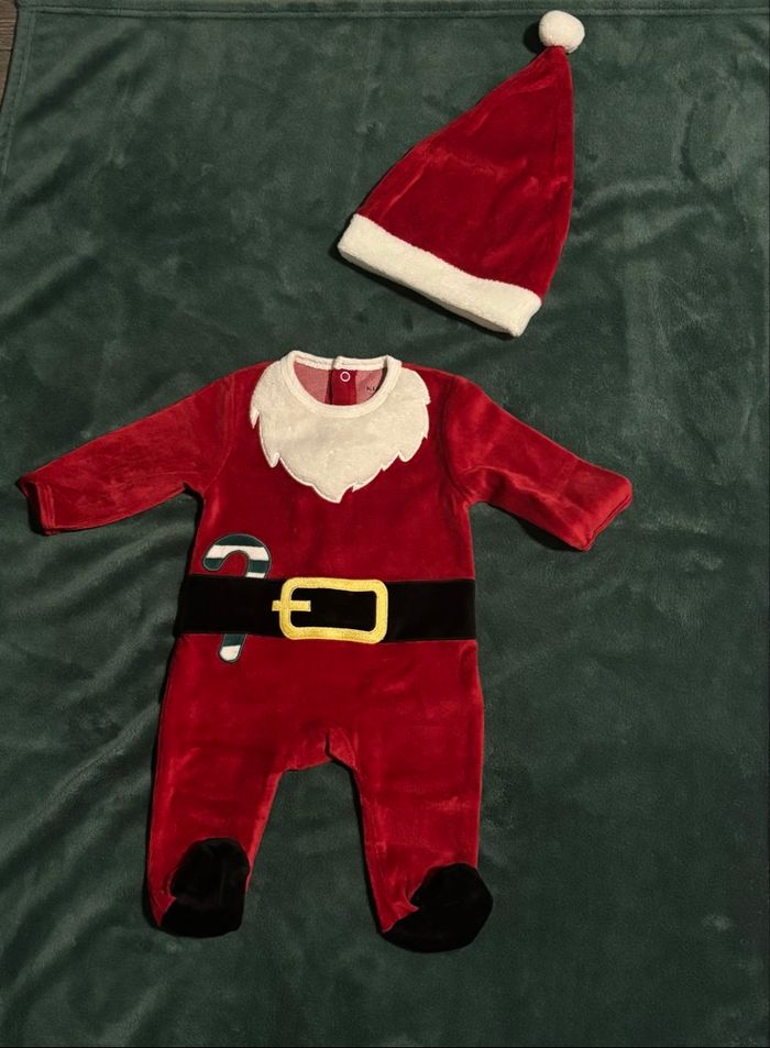 Pyjama pere Noël 3 mois